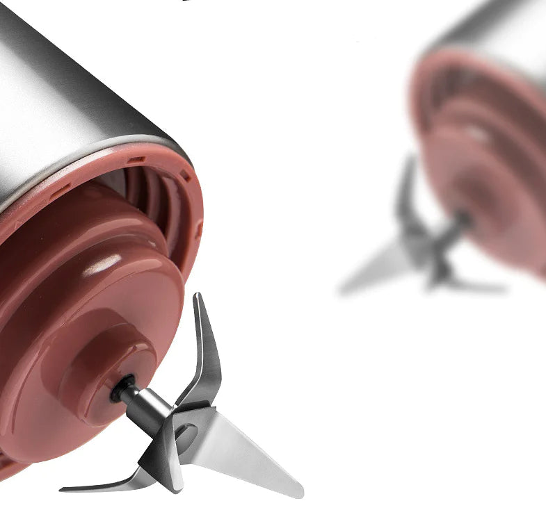 Mini Portable Electric Juice Blender Cup for Outdoors