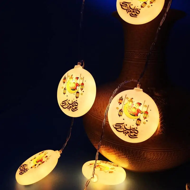 Xingyue Castle Kerosene Lamp with Lighting Chain