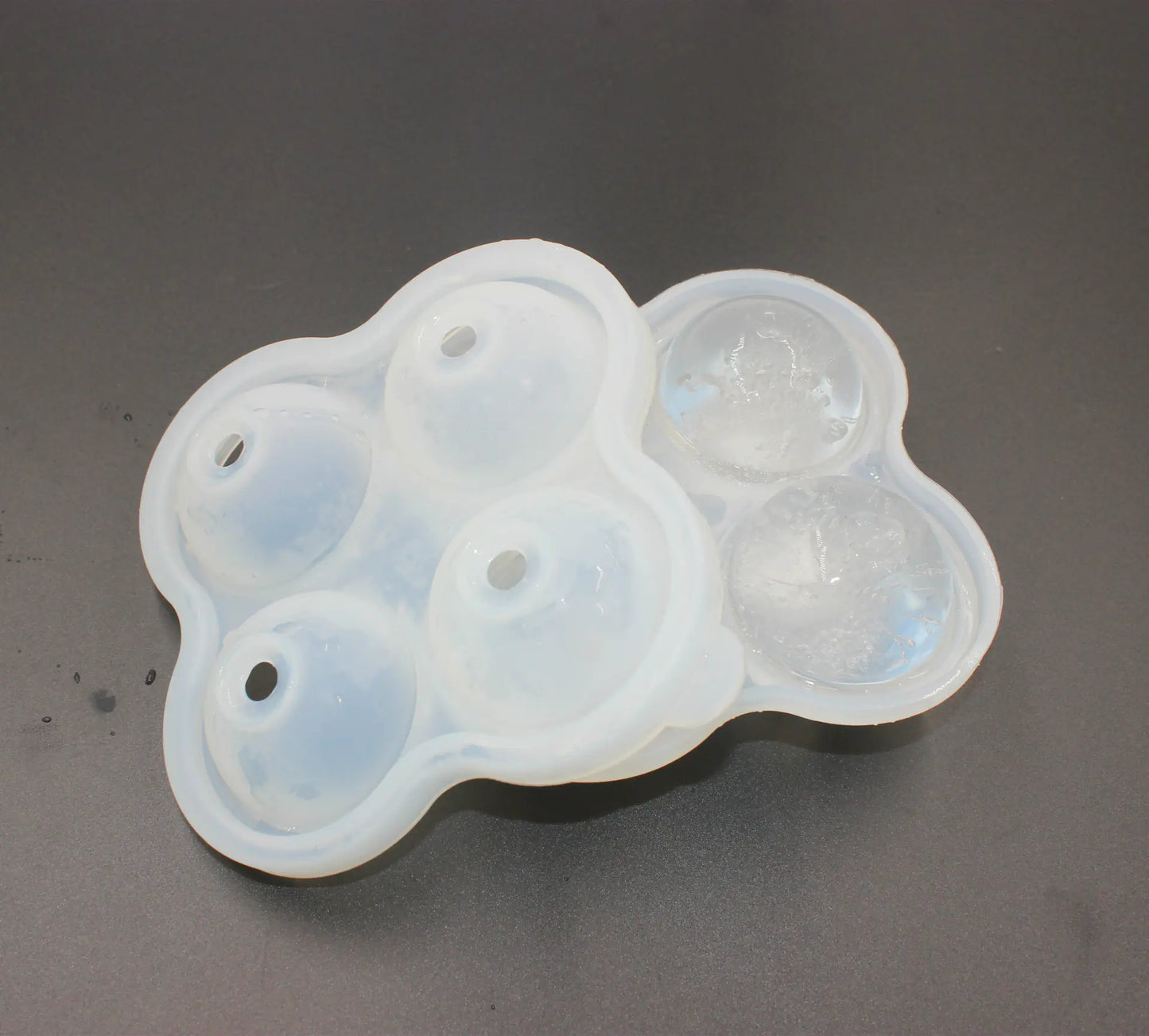 ChillSphere Ice Ball Maker - 4 Slot
