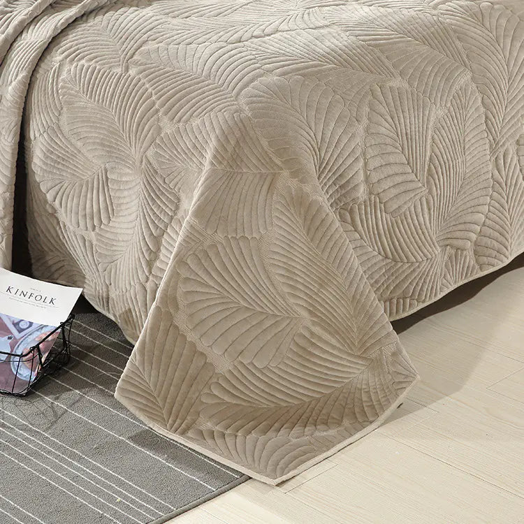 Cotton Milk Velvet Bed Cover Set with Quilted Design