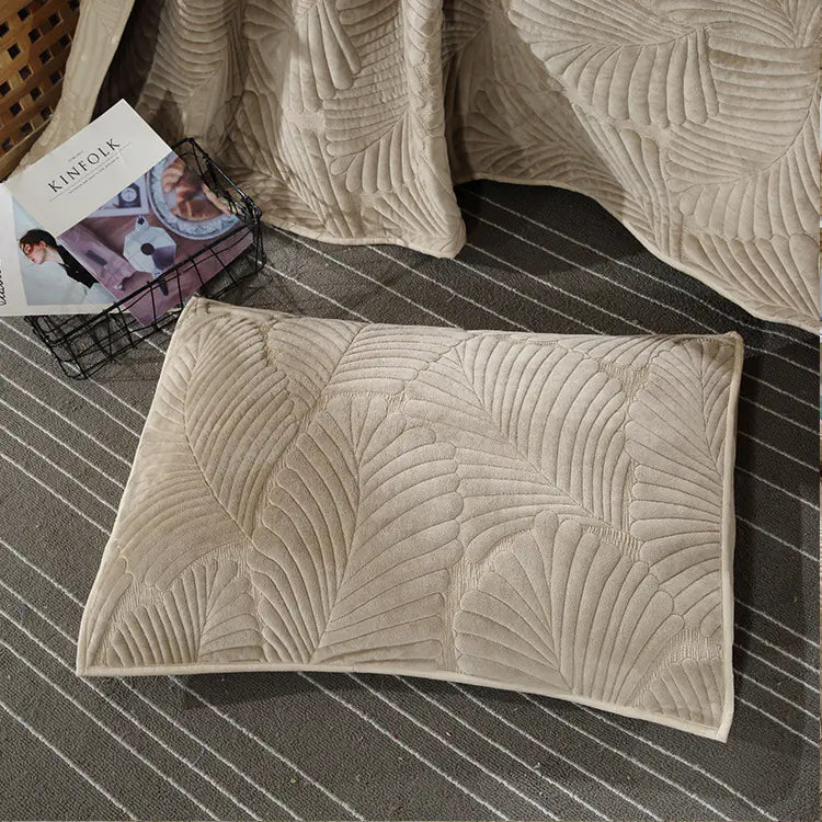 Cotton Milk Velvet Bed Cover Set with Quilted Design