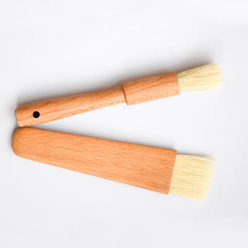 Beech Wood Flat Handle Round Brush for Cooking and Baking