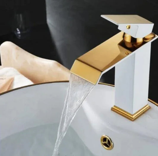 European-American Style Copper Basin Faucet in Black & White