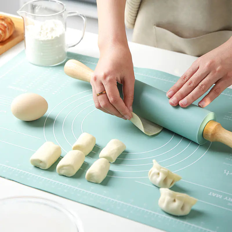 Easy-Roll Non-Stick Pin & Kneading Mat