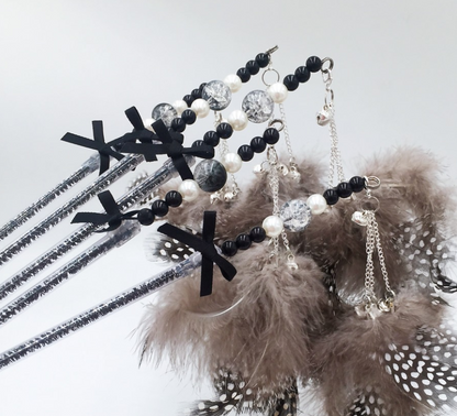 Vibrant Feathered Cat Teaser - Cat Play Stick